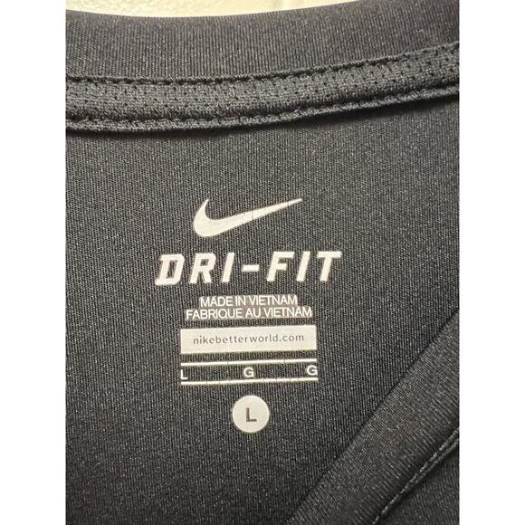 Nike Boys Drifit Black with design Long sleeves Size Large - Picture 2 of 6